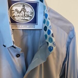 Trunk Club custom mens shirt with coordinating collar and cuffs